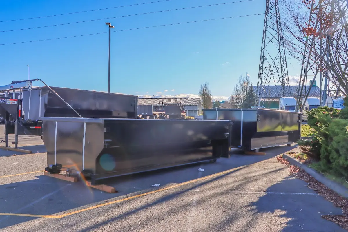 Professional dumpster rental and junk removal service in Harper Woods